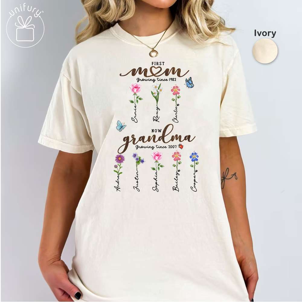 First Mom Now Grandma - Birth Flower Sign - Comfort Colors T-shirt For Grandma, Dog Cat Lovers