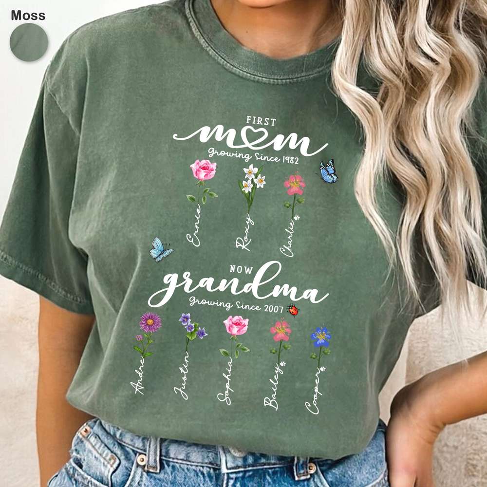 First Mom Now Grandma - Birth Flower Sign - Comfort Colors T-shirt For Grandma, Dog Cat Lovers