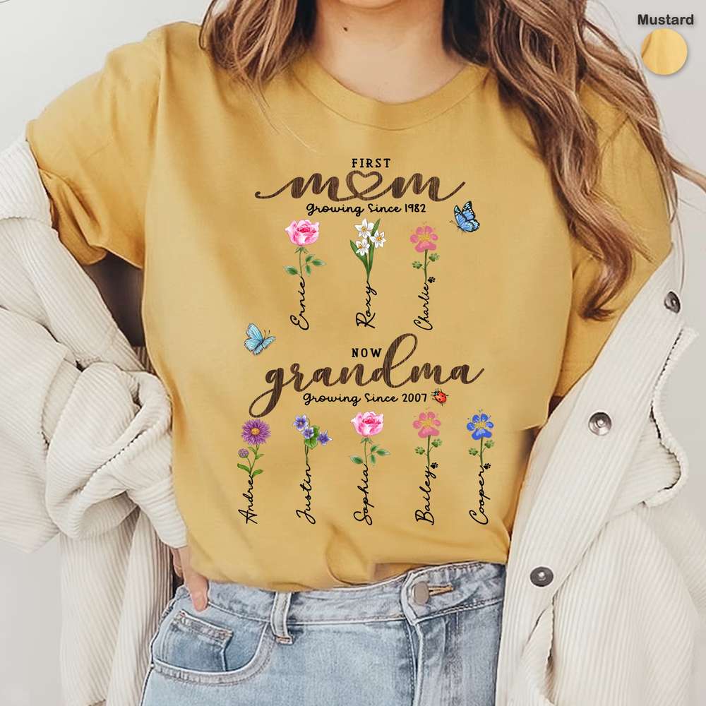 First Mom Now Grandma - Birth Flower Sign - Comfort Colors T-shirt For Grandma, Dog Cat Lovers