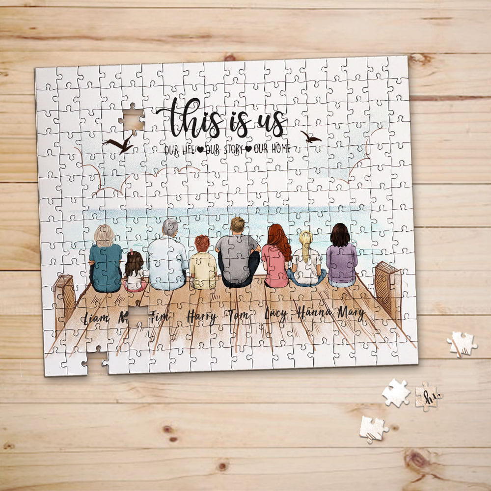 Personalized puzzle gifts for the whole family with custom message - UP TO 8 PEOPLE - Wooden dock
